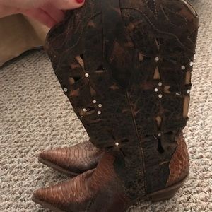 Womens coral cowboy boots